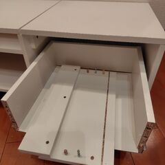 【無料】LOWYAローテーブルドレッサー　壊れてるの画像