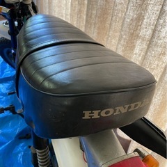 ダックスST70 初期型エクスポート？クルクル 兜フェンダーの画像