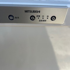 mf-u12n三菱121Lノンフロン冷凍庫の画像