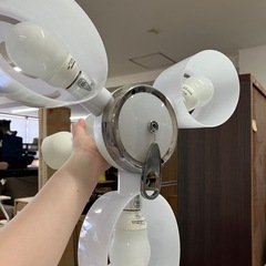 O 2507-665 ペンダントライト 2006年製 点灯確認済み 1つ点灯しないです 明るさ調節可能 キズ 汚れありの画像