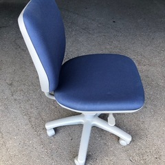 椅子　ダンパー付きの画像