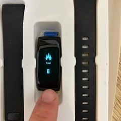 使用せずに保管してました　スマートブレスレット　腕時計の画像