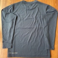 hummel（ヒュンメル）150 ロングTシャツ　長袖　ネイビーの画像