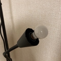 IKEA スタンドライトの画像