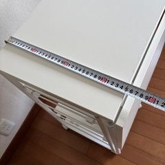 スチールラックの画像