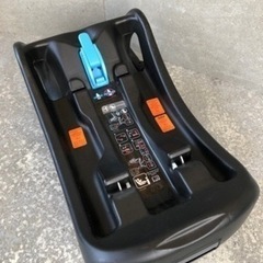 ◇ joie チャイルドシート ベビーシート ベース付き　トラベルシステムの画像