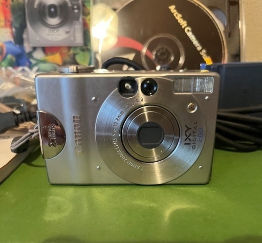 IXY DIGITAL 20 IS ❗️ゴールド系❗️ジャンク品扱い❗️ Amazon | Canon デジタルカメラ IXY DIGITAL (イクシ) 210 IS
