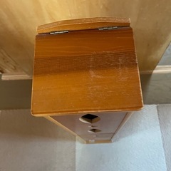 トイレットペーパー入れの画像