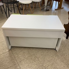 【ジモティー割引で最大15％OFF⭐️】 ローチェスト ベンチチェスト 白×緑の画像