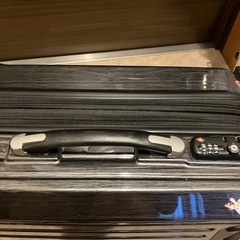 【故障有・鍵なし】機内持ち込みサイズスーツケース（黒）の画像