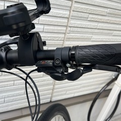 【美品！1年未満】ブリジストン　クロスバイク　700c 自転車 　　の画像