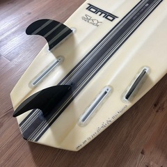 ファイヤーワイヤーサーフボードの画像