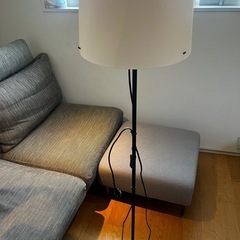 イケア IKEA スタンドライトの画像
