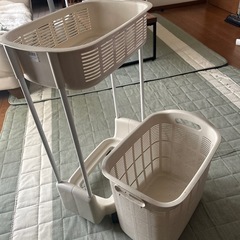 洗濯物入れの画像
