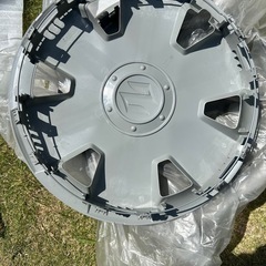 スズキ純正ホイールキャップ15 インチ新品の画像