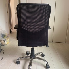 デスク椅子の画像