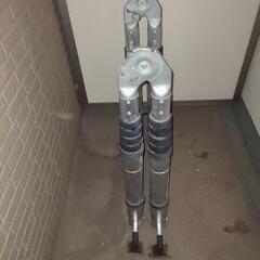 【無料】脚立　梯子にもなります。の画像
