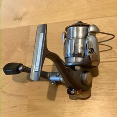 TEAM　DAIWA-S　2500iA スピニングリール　バス釣りの画像
