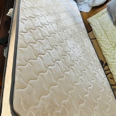 シングルサイズスプリングマットレスの画像