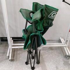 0727-125 Coleman　キャンプ椅子　肘掛け破損ありの画像