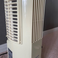 縦型扇風機の画像