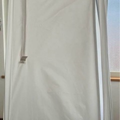 IKEA  VUKU ワードローブの画像
