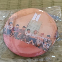 BTS 缶バッジの画像