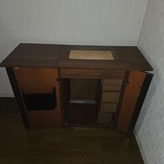 レトロ　ミシン台の画像