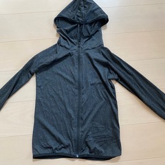 スポーツウェア　4点セットの画像