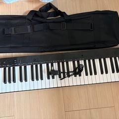 電子ピアノ 61鍵盤の画像