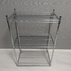 収納ラック（高さ調節可能）の画像