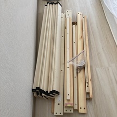 ニトリ　ベッドフレーム　セミダブル　すのこの画像