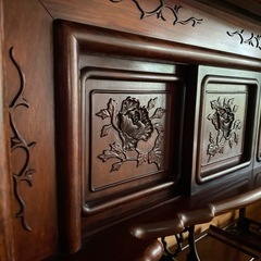 インテリア 花梨製 茶箪笥 飾り棚 茶棚 和家具 木製 彫刻