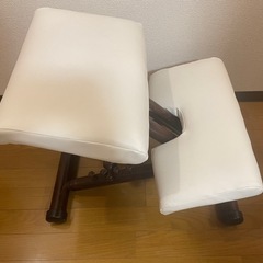 STOKKE ストッケ　椅子　バランスチェア　バリエール　マルチ　の画像