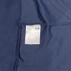 UNIQLO ネイビー フルジップ フード付きパーカーの画像