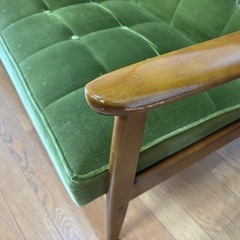 カリモク60 Kチェア 2シーター モケットグリーン ソファーの画像