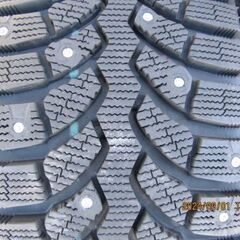 ブリヂストンスパイクタイヤ　195/65R15 95T TUBELESS RADIAL  2013製 4本セットの画像
