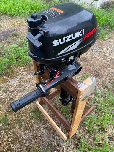 決まりました。SUZUKI 船外機　2馬力4スト