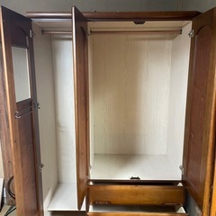 差し上げます。2時間以内に取りに来られる方。衣装タンス タンス 衣装 収納の画像