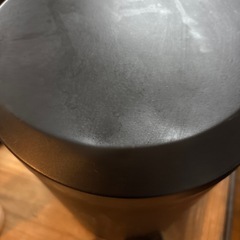 ゴミ箱の画像