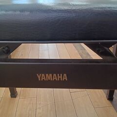 ★リユースのサカイつくば店★TK6002 YAMAHA ピアノイス ブラック H45～50×D33×W53 クリーニング済みの画像