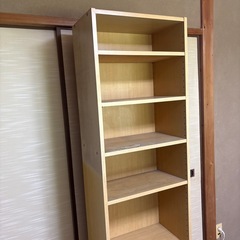収納家具の画像