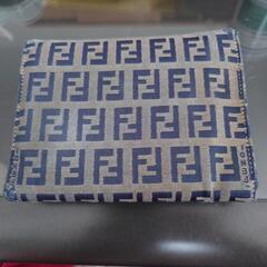 FENDI 財布の画像