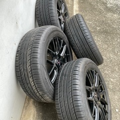 
タイヤ225/55R17付 ホイールの画像