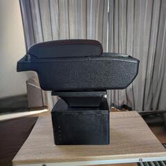 増設カーコンソールBOXとカップホルダーの画像