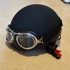 リード工業　ヘルメットの画像