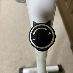 自転車フィットネスバイク ベルト式 筋トレ スピンバイク ランニングマシン ダイエット 有酸素運動 エクササイズ 美脚 運動 家庭用 の画像
