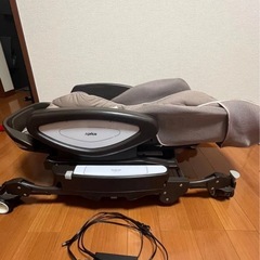 アップリカ　ユラリズム　オートスウィング　電動ハイローチェアの画像