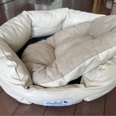 ドッグベッドの画像