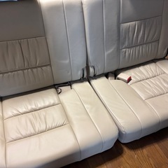 ランクル100 純正　本革サードシート　ベージュの画像